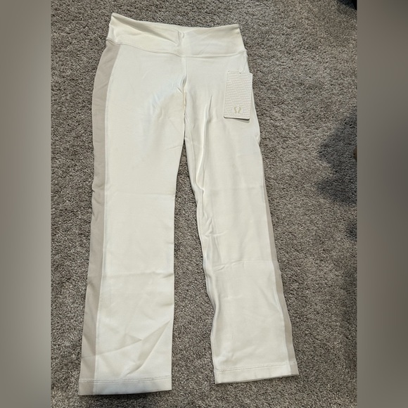 NWT lululemon leggings Retired Style! - Picture 3 of 7